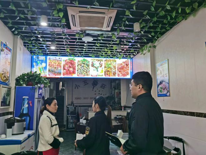 仪征市三举措加强餐饮油烟巡查力度