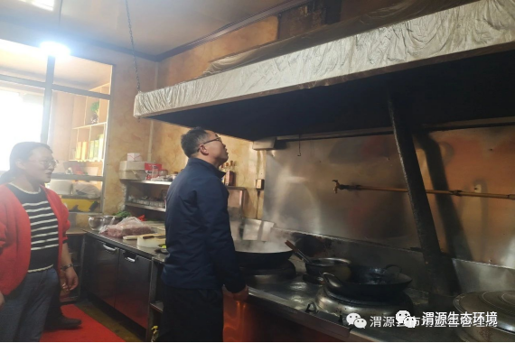 渭源县开展餐饮油烟污染专项整治行动