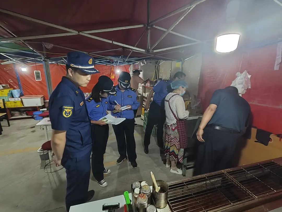 古浪县开展市场夜市烧烤摊点安全运行集中整治