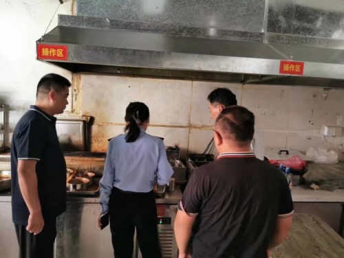 段店北路街道开展餐饮行业油烟治理专项排查行动