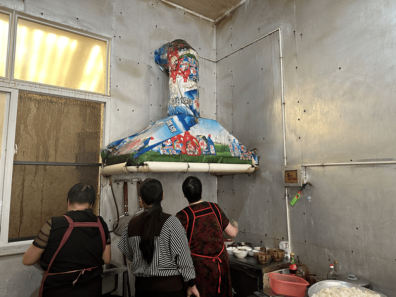 澄江市多部门联合开展餐饮油烟专项整治联合执法行动