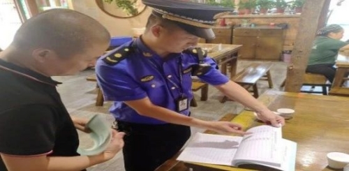 娄底市城管局三举措促进餐饮油烟长效化治理