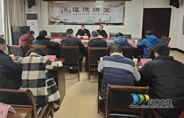 龙马潭区三举措开展餐饮油烟净化设备提档升级两年行动