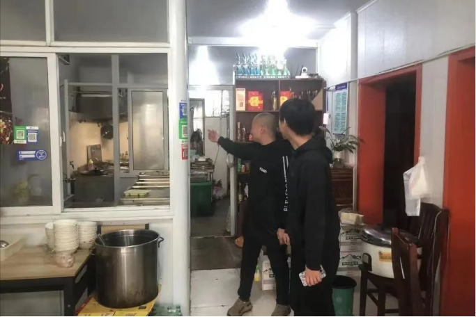 张家港凤凰镇综合行政执法局三举措推进餐饮油烟治理工作