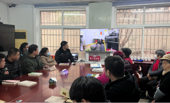 尧安新村社区召开餐饮油烟污染防治管控专项培训会