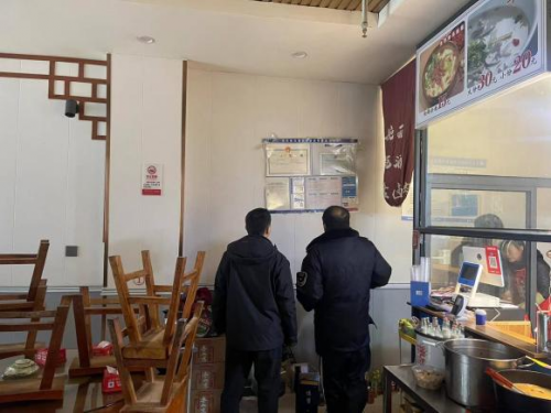 郑东新区圃田乡多部门联合管控餐饮油烟污染