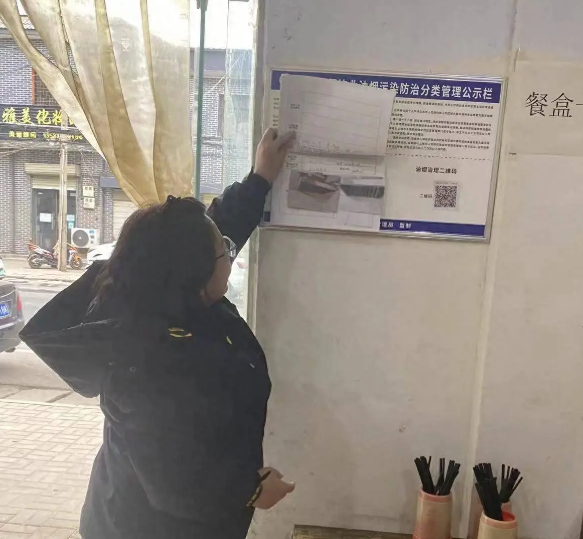 汜水镇综合行政执法大队开展餐饮油烟整治行动