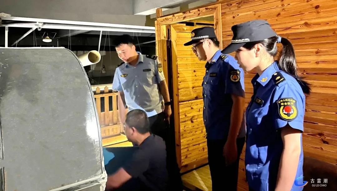 古雷开发区开展城市餐饮油烟污染专项整治行动