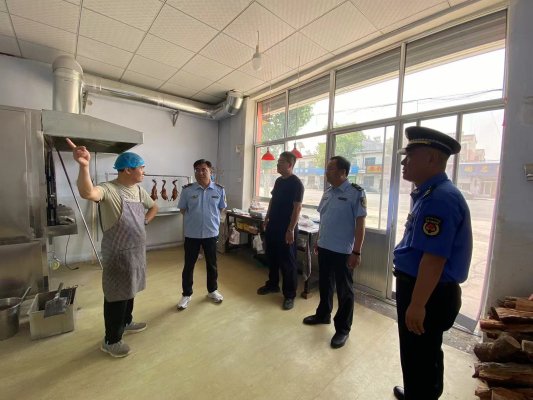 高庄街道开展餐饮行业集中整治行动