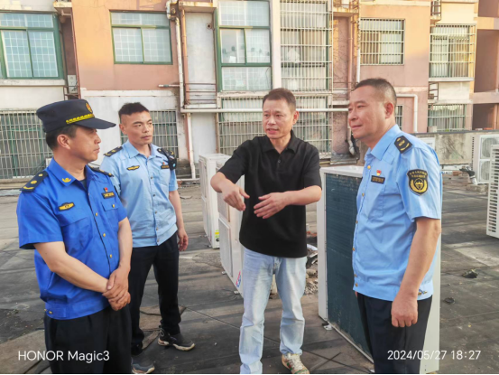 淮南市环保执法支队开展餐饮油烟污染排查联合整治专项行动