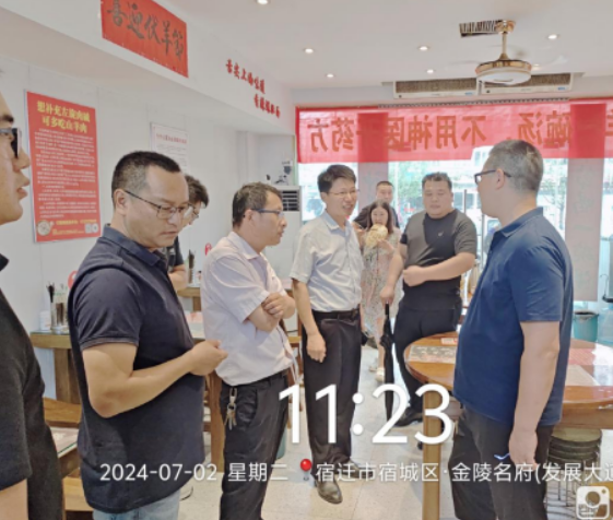 古城街道办事处开展餐饮油烟治理督导检查