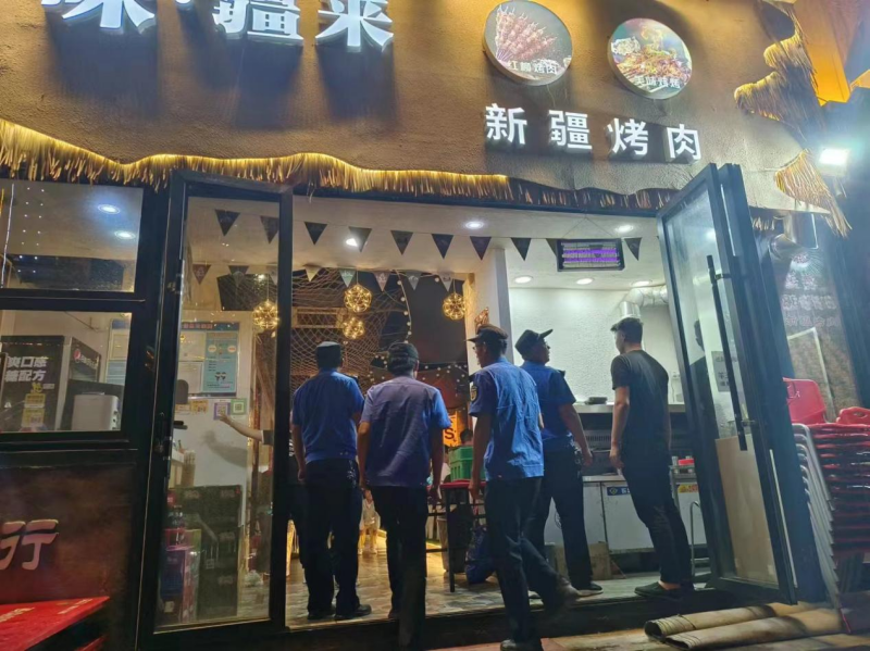 白银区城市管理局两举措推进餐饮油烟扰民治理