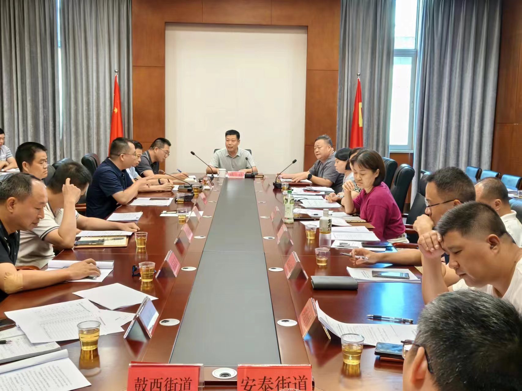 鼓楼区召开餐饮油烟污染扰民问题“点题整治”专题会