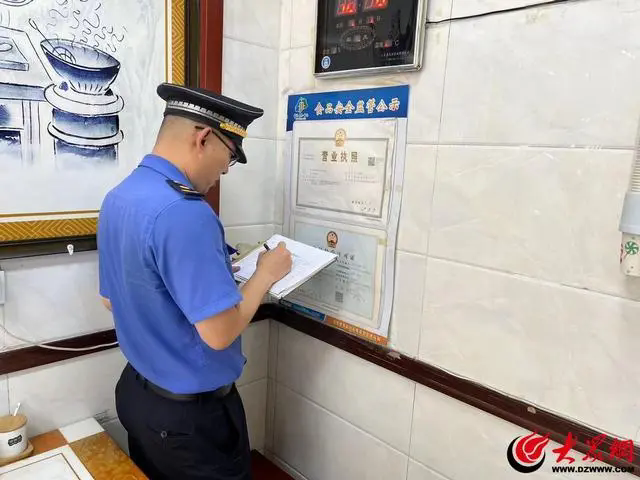 水清沟街道开展餐饮企业燃气安全、油烟污染执法检查